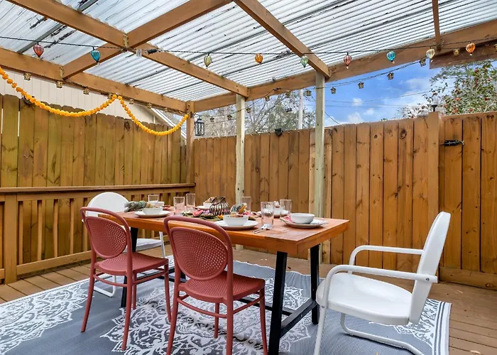 Сasa de vacaciones Boho Indian Oasis: 3bd - Pool - Tranquil Retreat Tallahassee
