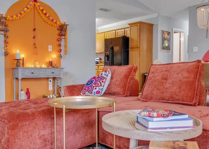 Boho Indian Oasis: 3bd - Pool - Tranquil Retreat Tallahassee